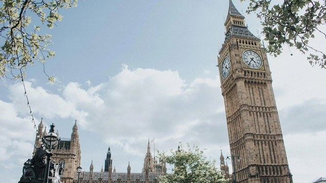 英国儿童学生签证政策更新：保障低龄留学生安全与权益